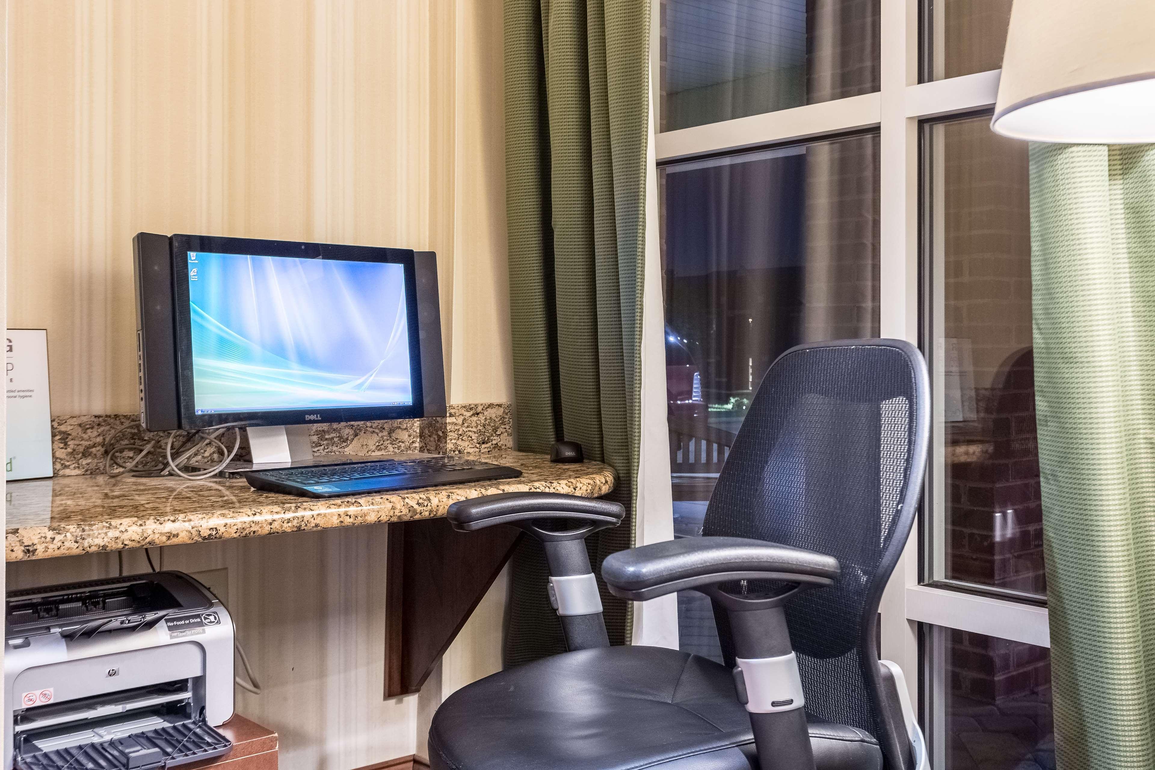 Country Inn & Suites By Radisson, Knoxville At Cedar Bluff, Tn エクステリア 写真